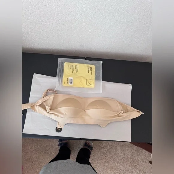 Truekind Supportive Comfort Wireless
Shaping Bra Nude/Beige  Size Large NWT - Picture 6 of 8